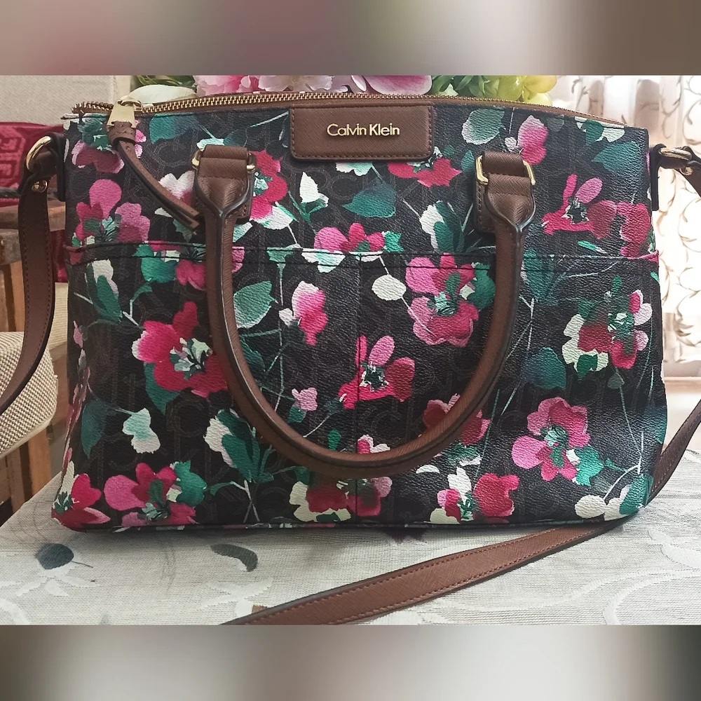 Authentic Calvin Klein coated PVC signature floral satchel cum crossbody bag - Picture 1 of 12